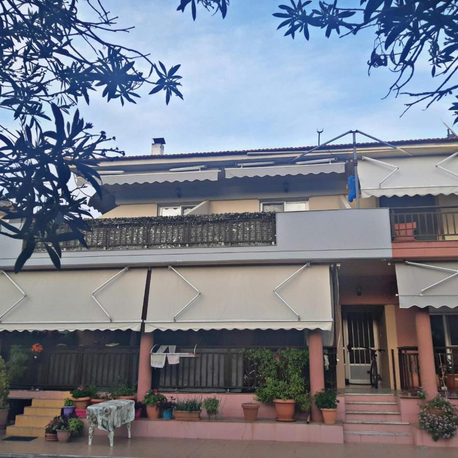 Апартаменты Helena House Сарти Экстерьер фото